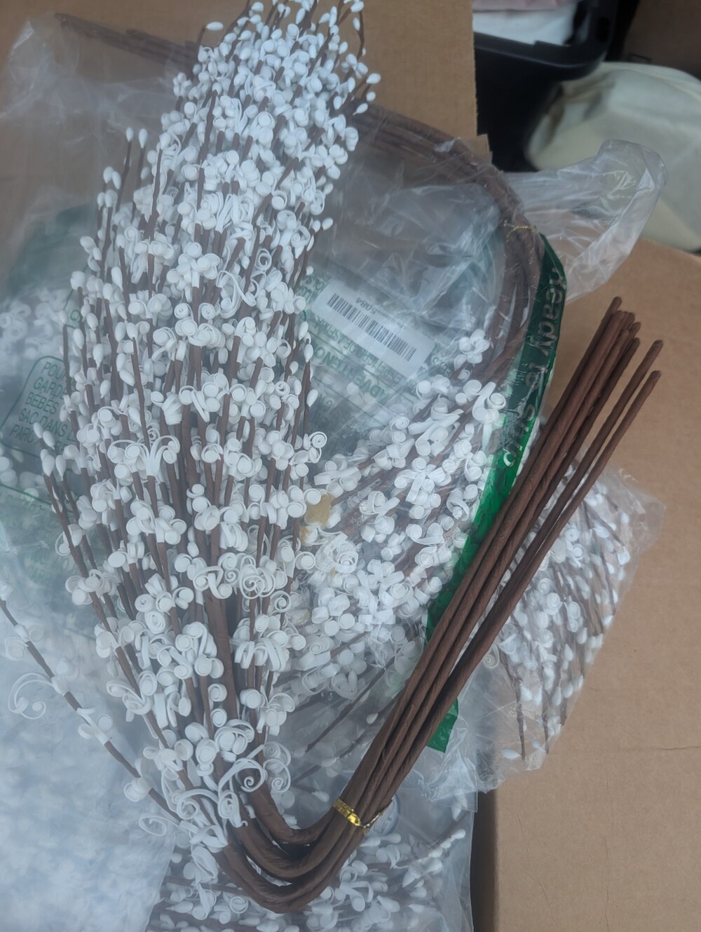 Artificial White Pip Berry Stems 12" Floral Pick Farmhouse Wedding Decor NEW